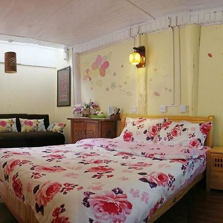 Tree'S Tale Hotel - Lijiang Lijiang  Buitenkant foto