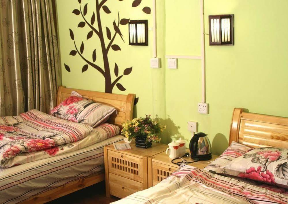 Tree'S Tale Hotel - Lijiang Lijiang  Buitenkant foto