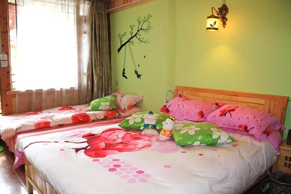 Tree'S Tale Hotel - Lijiang Lijiang  Buitenkant foto